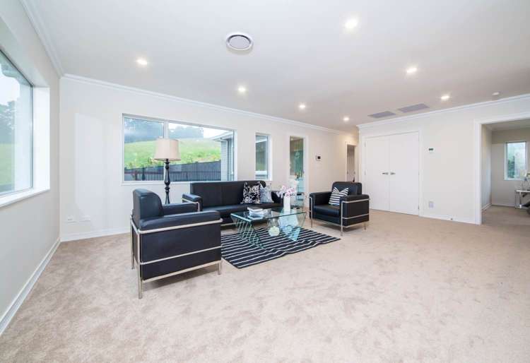 35 Blacks Road Greenhithe_11