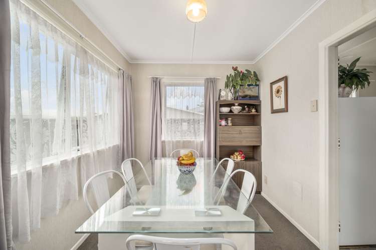 118 Malfroy Road Victoria_5