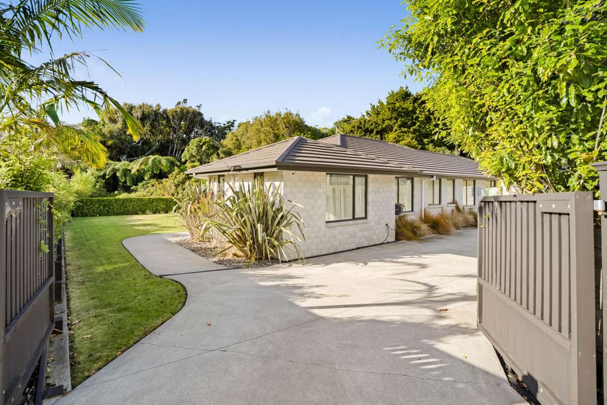18 Rotokare Crescent_1
