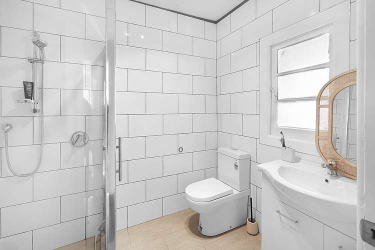 34 Horne Street Hamilton Central_17