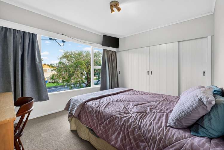 1/2 Tye Road Hillcrest_8