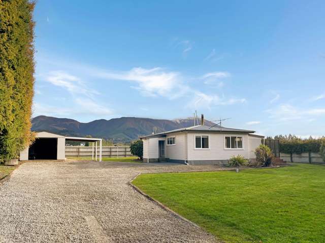 METHVEN, 3 BEDROOMS, LOG BURNER, HEATPUMP