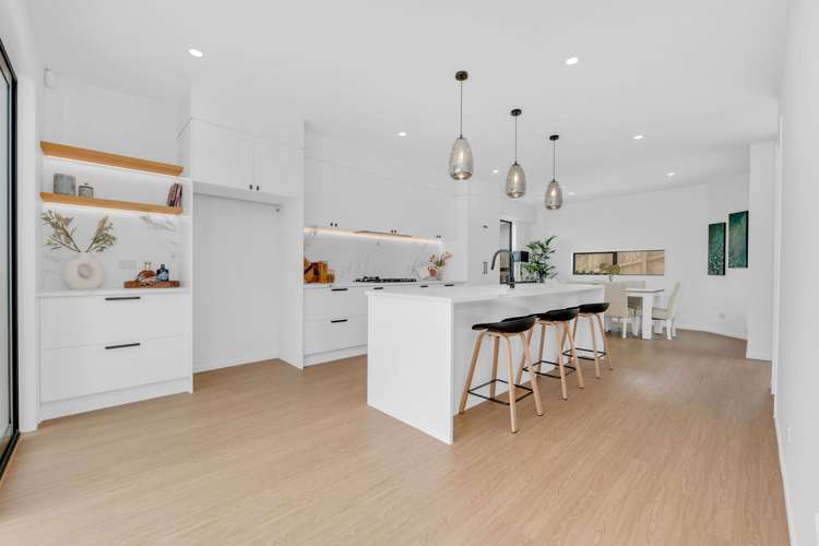 37b Hawkins Street Meadowbank_16