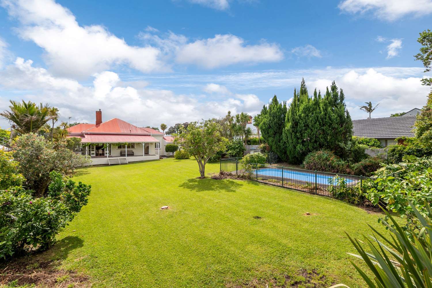 5 First Avenue in Stanley Point