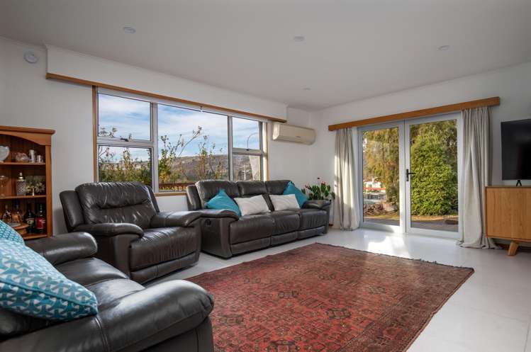 18 Branxholm Street Roxburgh_7