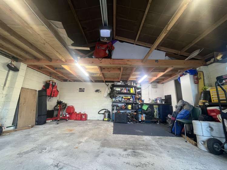 55 Solomon Avenue Redwood_20