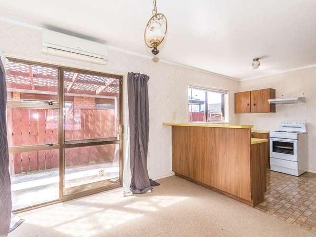 2 Akehurst Avenue New Lynn_4