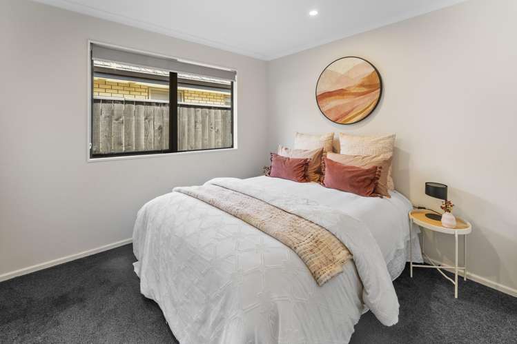 55 Malone Crescent Richmond_9