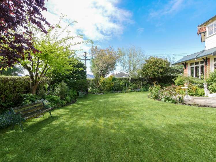 22 Valpy Street Saint Clair_18