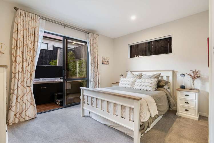 12 Franheim Crescent Orewa_24