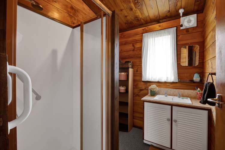 1 Domett Street Opunake_14