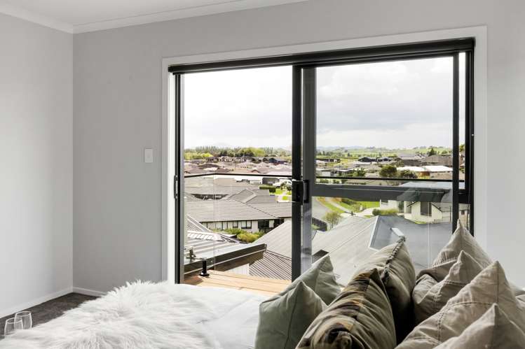 2/42 Rose Berry Crescent Flagstaff_19