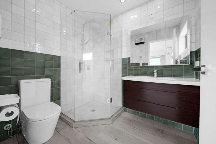 169 Cook street Howick_15