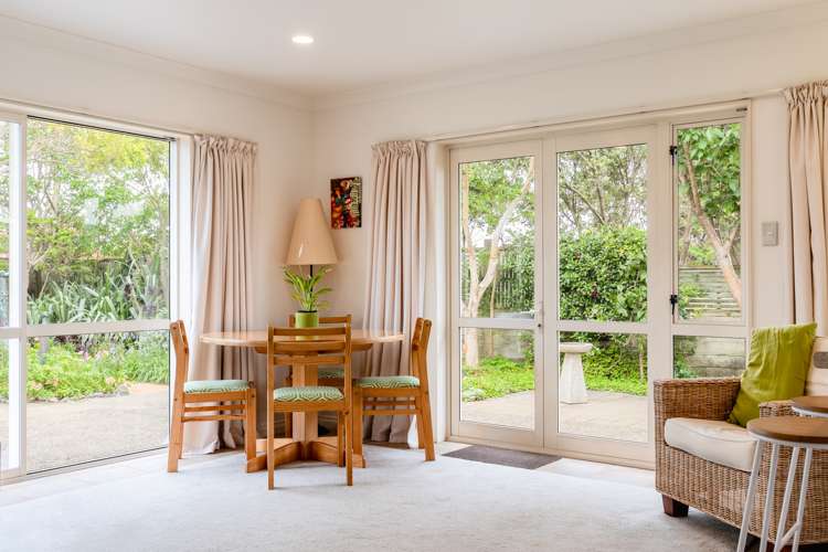 29 Avion Terrace Raumati Beach_6