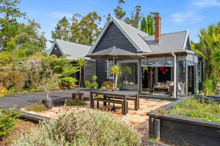305 Whananaki North Road Opuawhanga_14