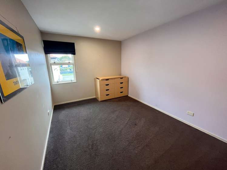 7/9 Crohane Place Addington_14