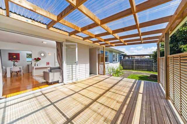 7 Ainsdale Place Manurewa_1