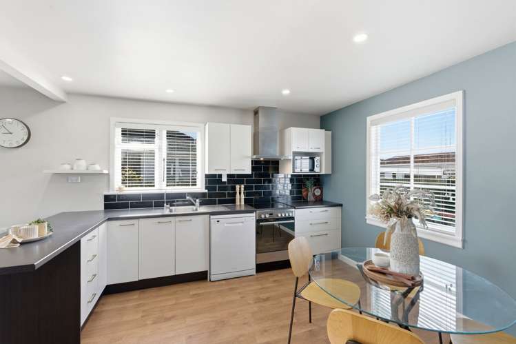 63 Tauiwi Crescent Hei Hei_7