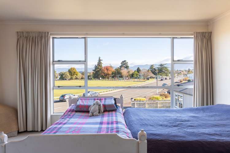 45 Christian Street Dannevirke_12