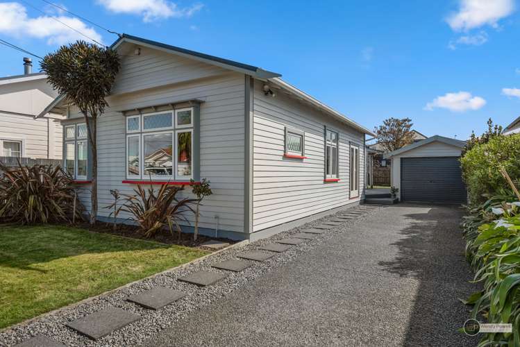 13 Plunket Avenue Petone_22