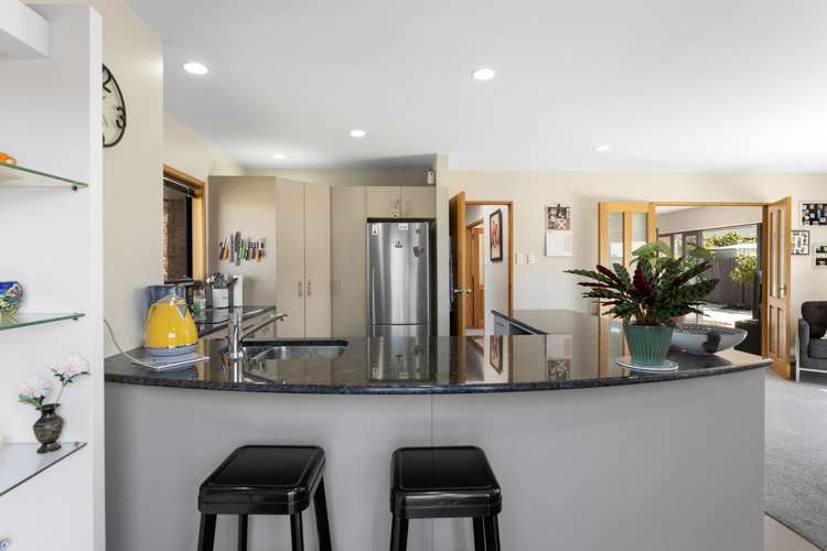 12 Suntory Lane Burwood_6