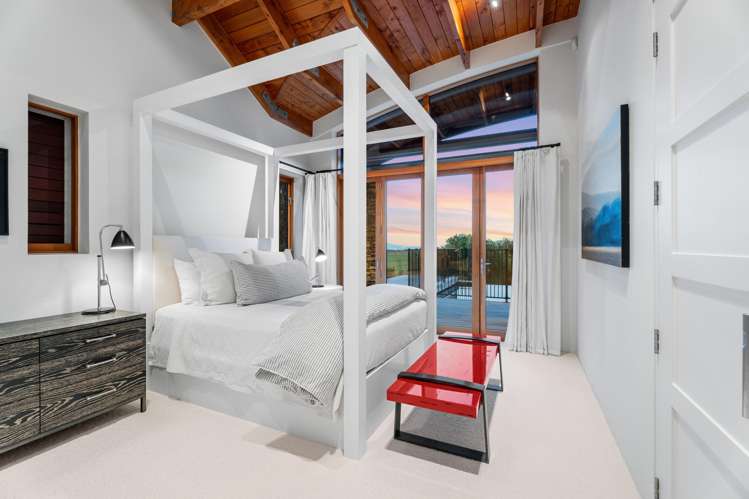 42 Porterfield Road Whitford_28