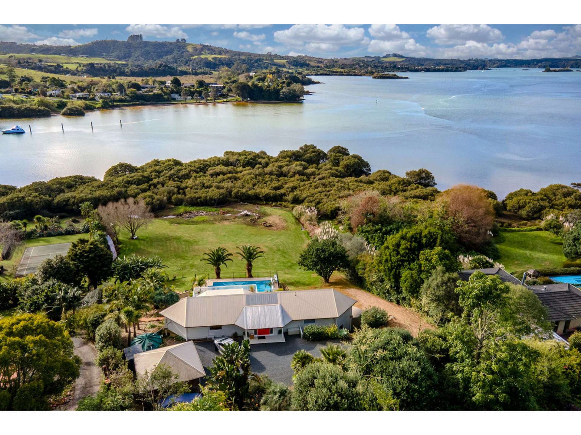 11 The Lookout Kerikeri_0