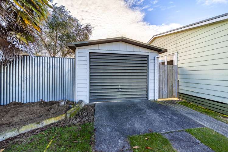 23 Hitchings Avenue Onekawa_14