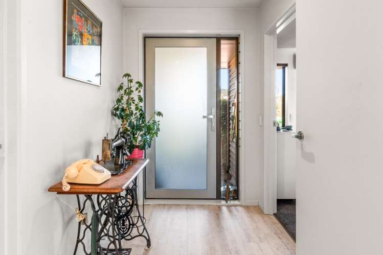 1 Jack Young Place_2