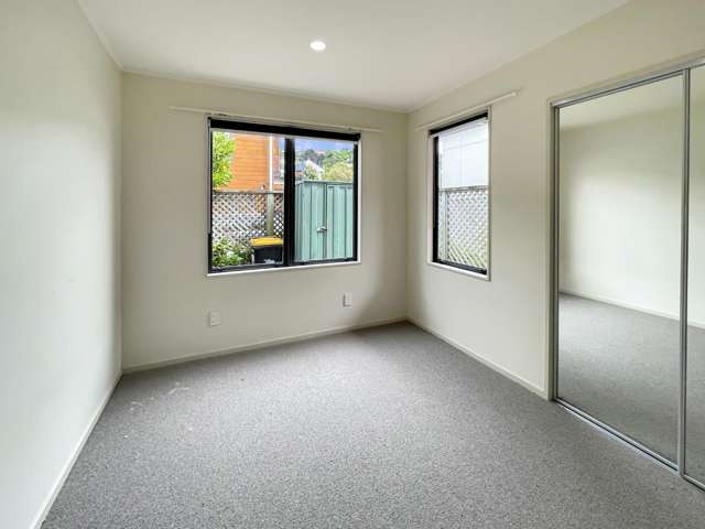 2/346 The Parade Island Bay_4