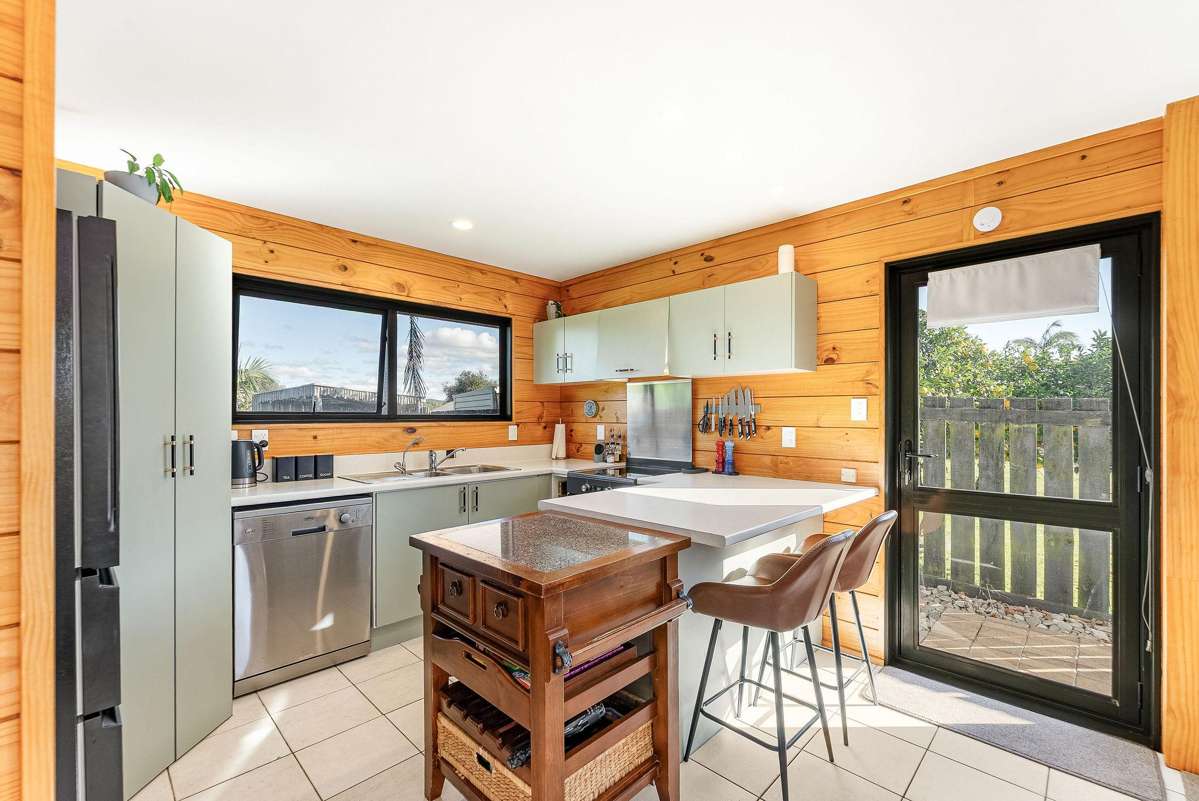 124B Dickson Road_5
