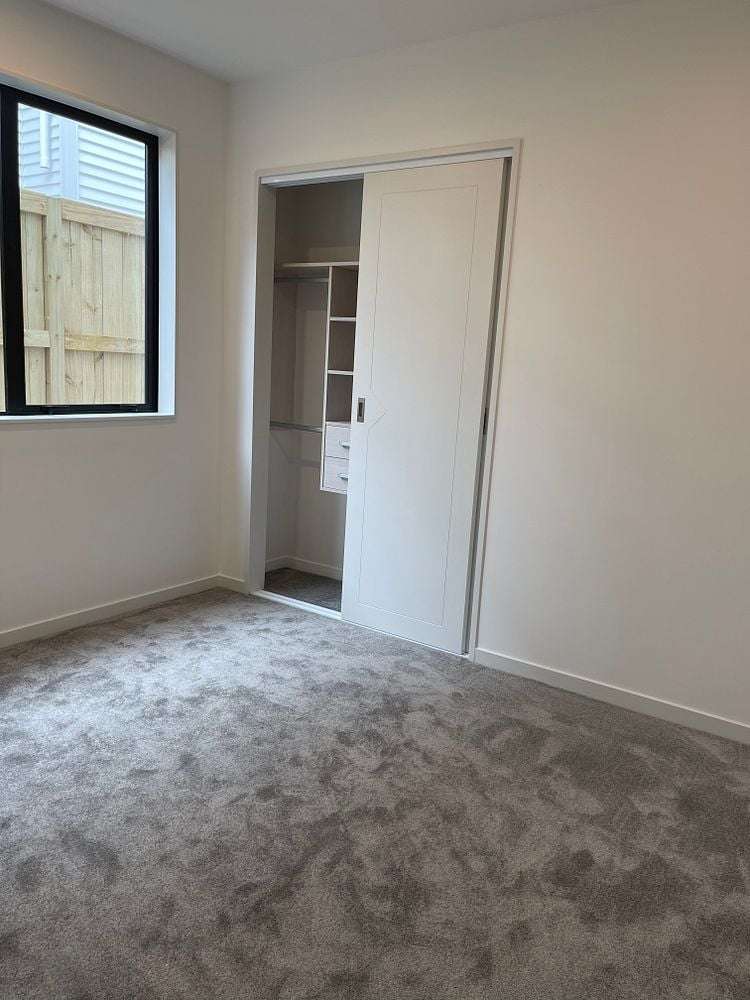 6 Hauhake Road Flat Bush_1