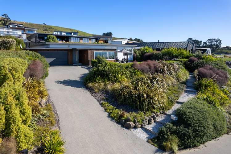 10 Teviotdale Way Richmond Hill_7