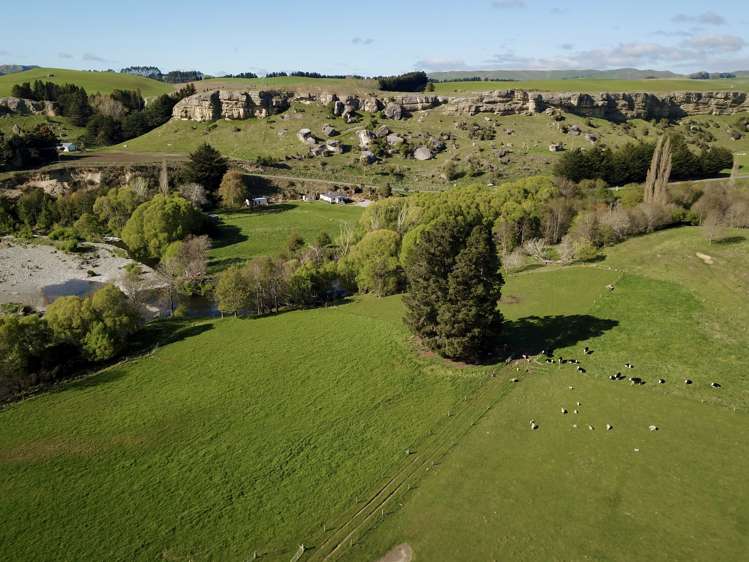 Hakataramea Highway Waimate_24