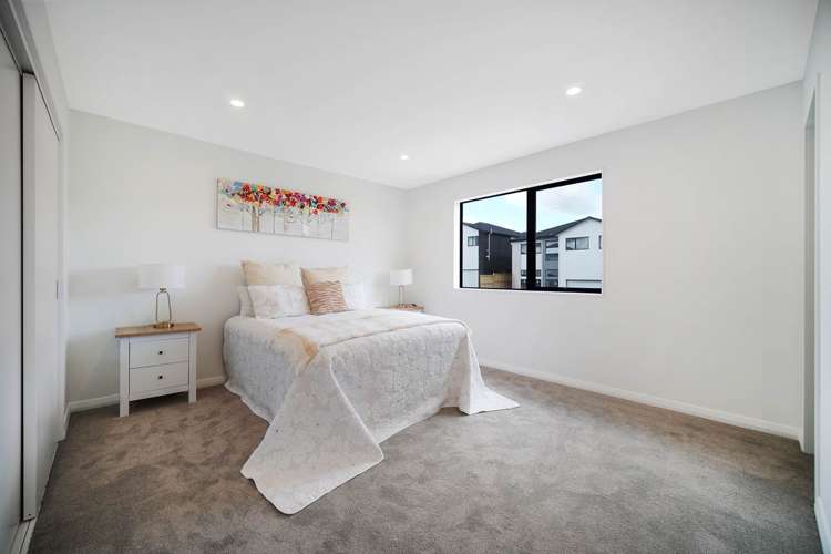 3 Uru Drive Flat Bush_13