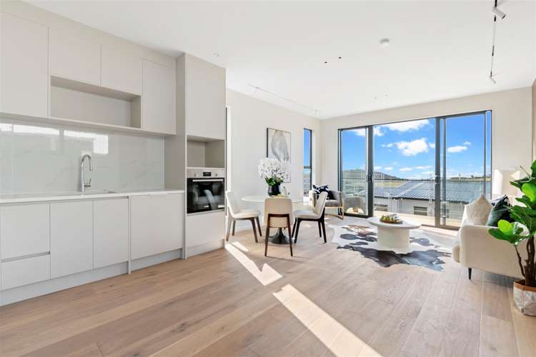 55 Matangi View Drive Orewa_0