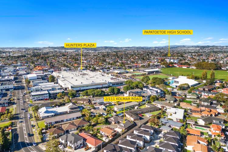 2/111 Kolmar Road Papatoetoe_13