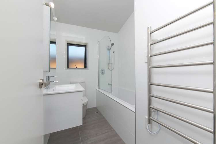 1 Kanona Way Albany Heights_12