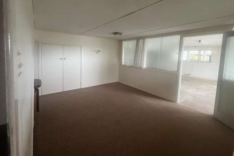 19 Chatsworth Crescent Pakuranga Heights_12