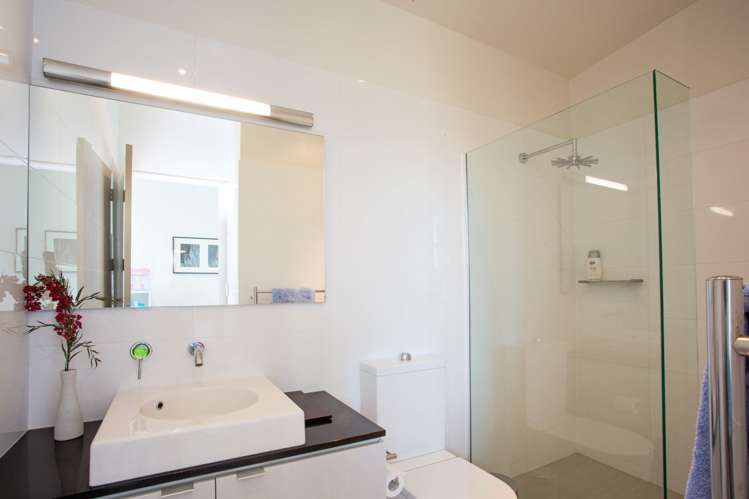 14/18 Dudley Crescent Cable Bay_13