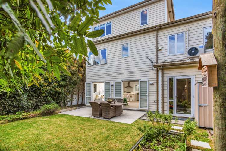 9 Adamson Road Flat Bush_23