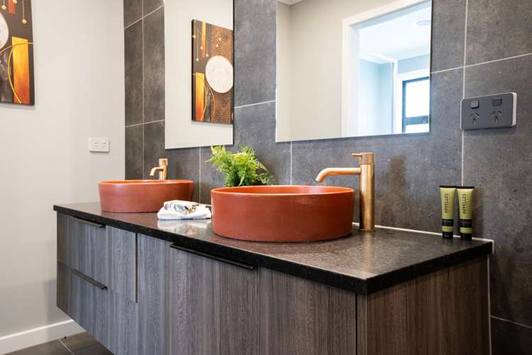 12 Prestwich Rise Churton Park_20