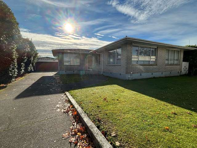 Charming 3BR Home In Ilam