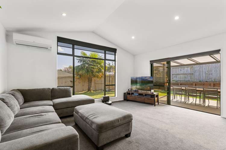 18 Rosella Drive Welcome Bay_4