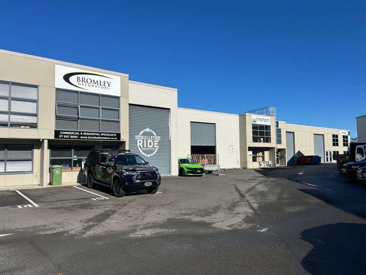 15/21 Railside Place Frankton_1