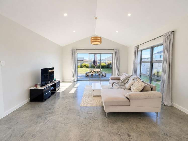 18 Tuatahi Ave 10754_4