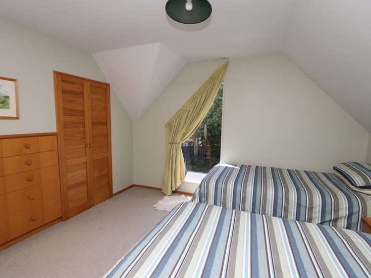 7 Argyle Place Allenton_16