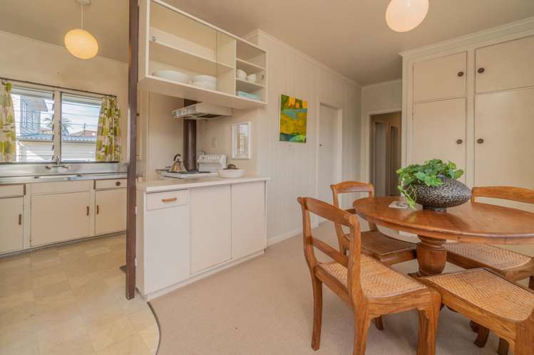 22 Boyd Avenue Mangere Bridge_6