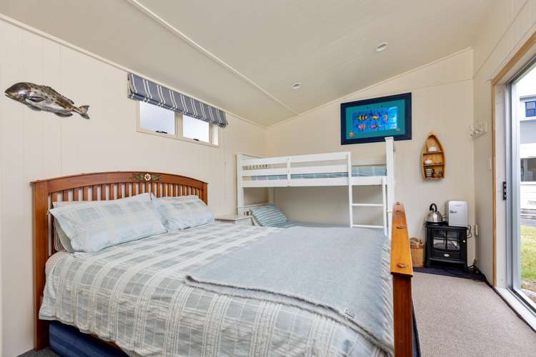 14 Tamarisk Drive Riversdale Beach_14