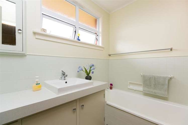 186 Ngamotu Road Spotswood_18